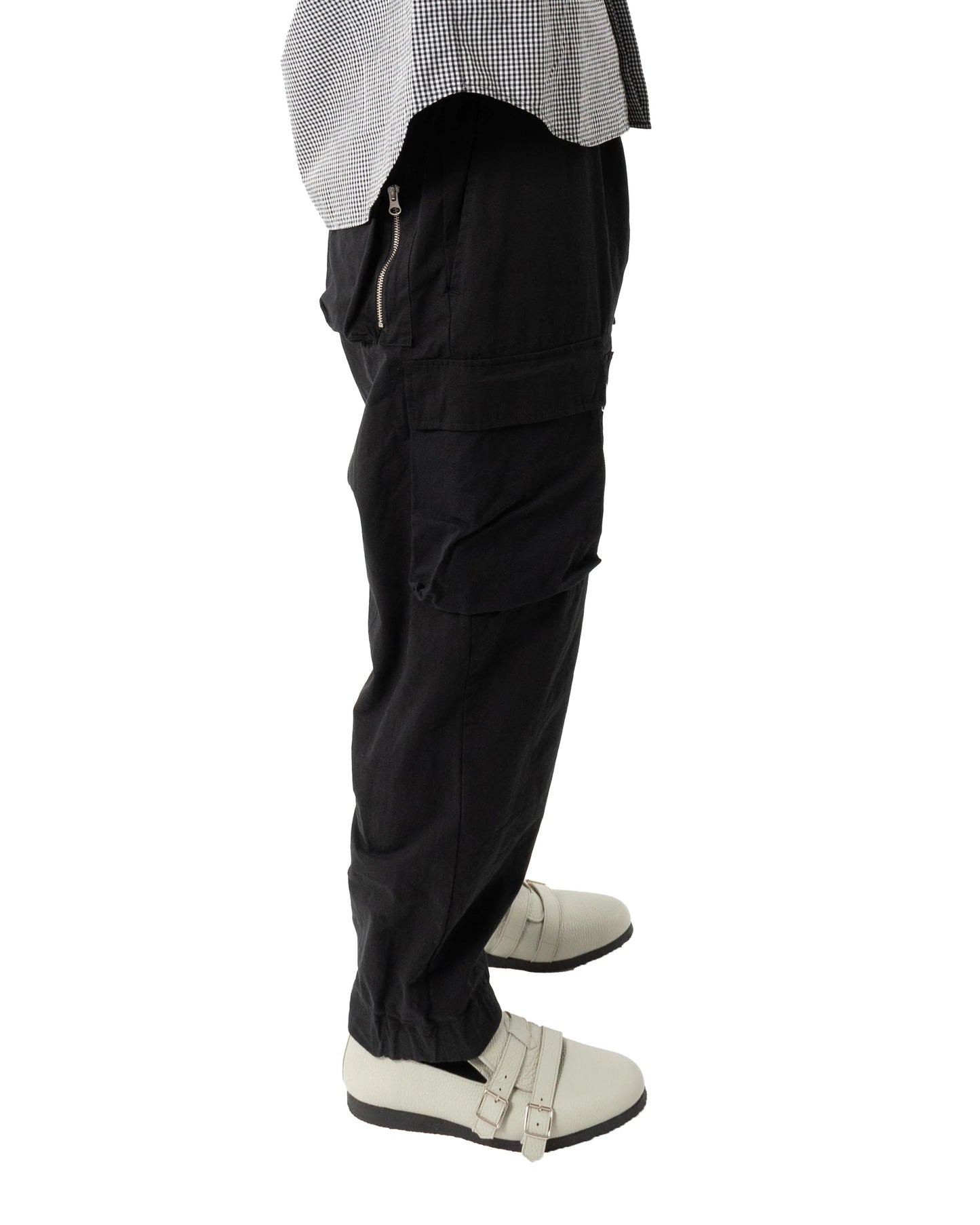 Zippy Pocket Pants Black by PHINGERIN sold at nation Osaka.