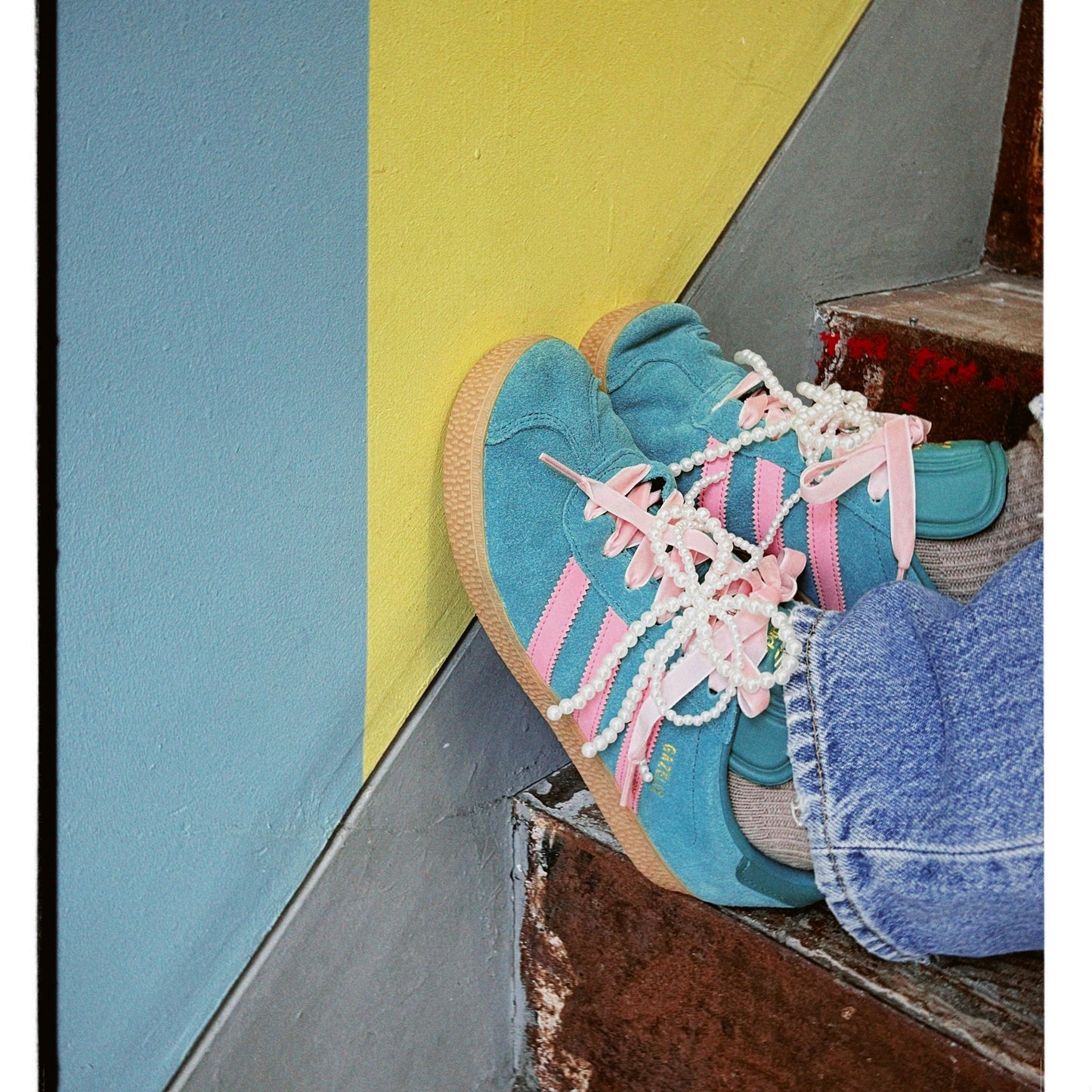 Velvet Pearl Shoe Charm Set