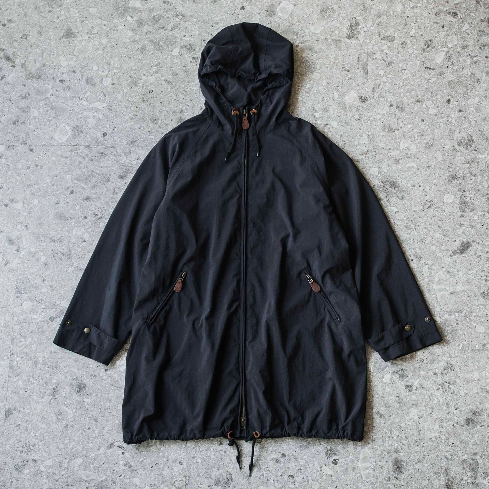 Nylon Coat by Eddie Bauer sold at nation Osaka.