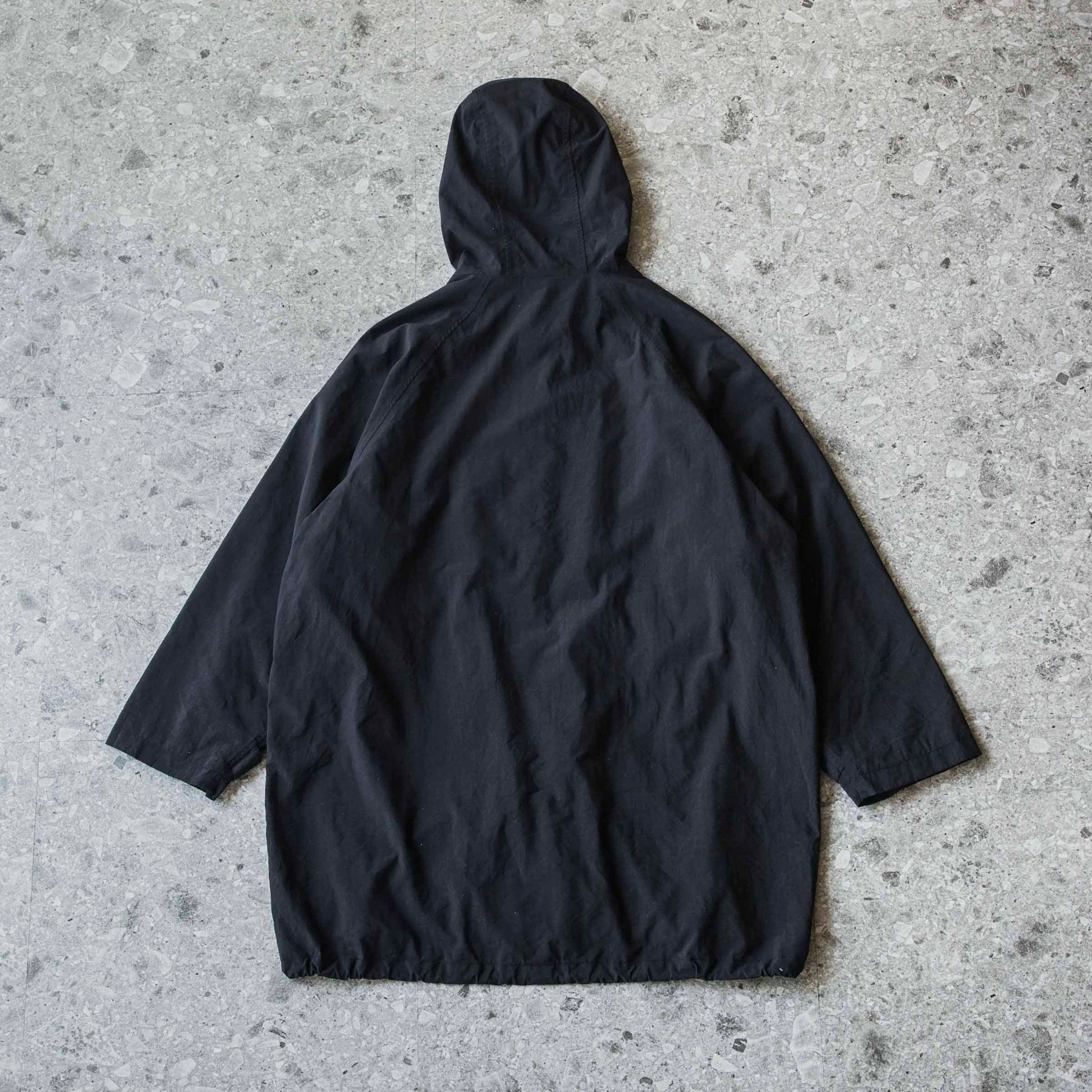 Nylon Coat by Eddie Bauer sold at nation Osaka.