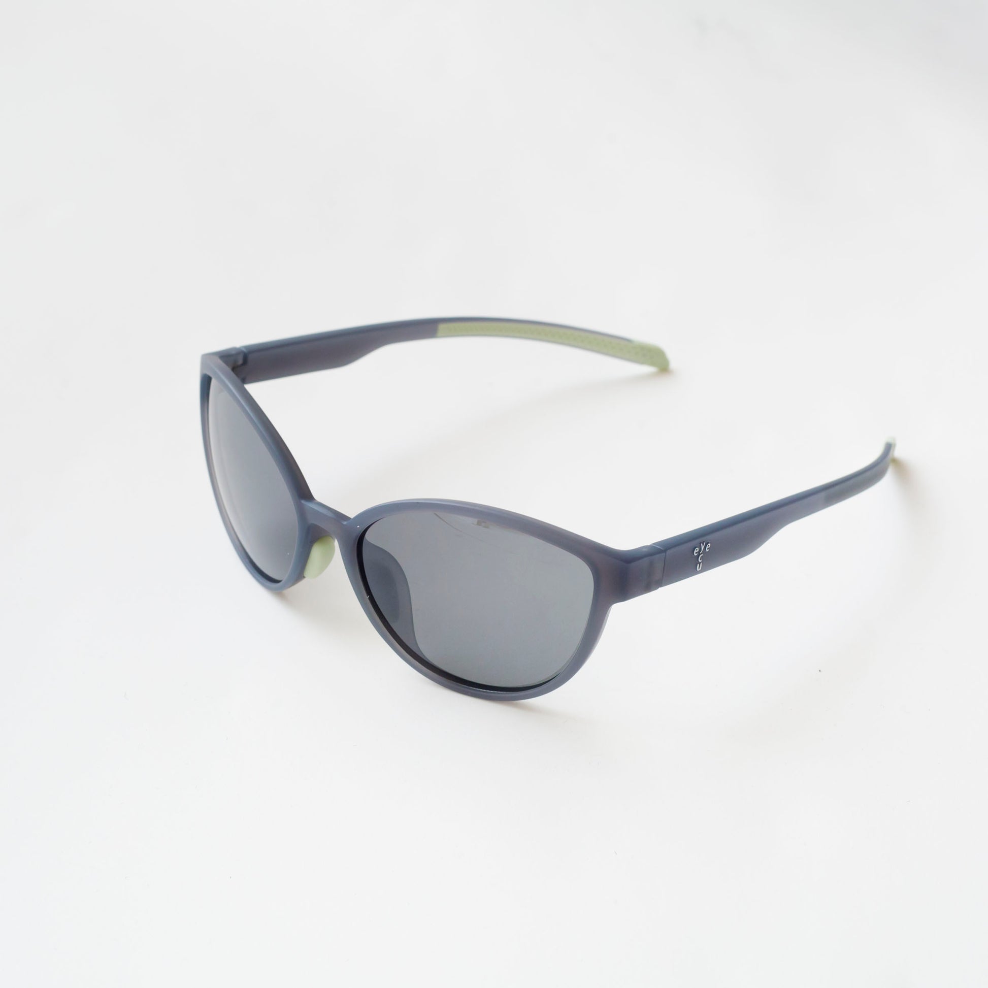 Lhr by eye c u sold at nation Osaka.