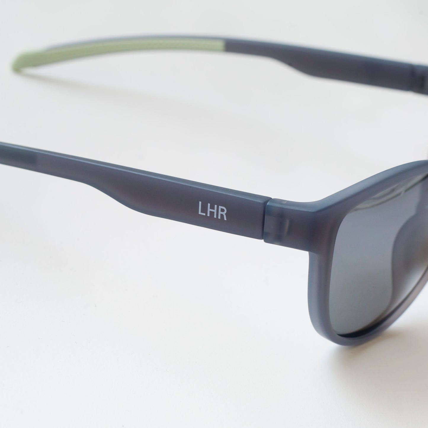 Lhr by eye c u sold at nation Osaka.